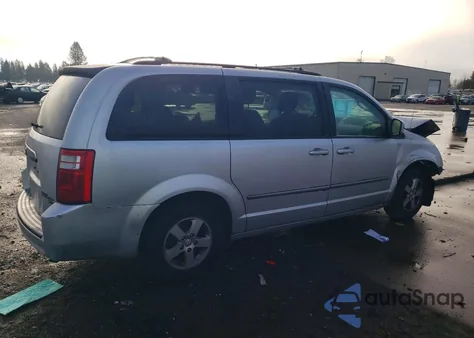 2010 Dodge Grand Caravan Sxt z USA, uszkodzony, nr VIN 2D4RN5D1XAR207644